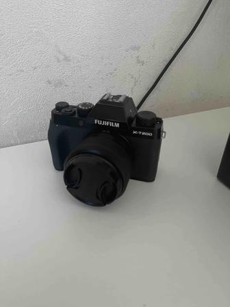Fujifilm x-T200