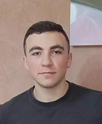 Официант / официантка