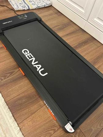 Продам беговую дорожку