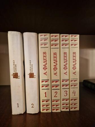 Продам книги