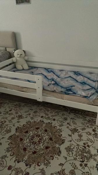 Продам детскую кровать