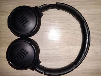 Bluetooth-наушники JBL