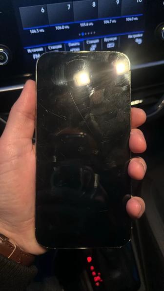 Продам айфон 12 про max