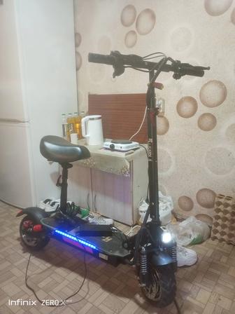 Продам электросамокат.или ОБМЕН.