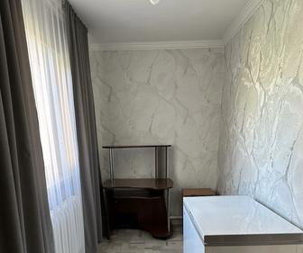 Продам рабочий стол (под компьютер)