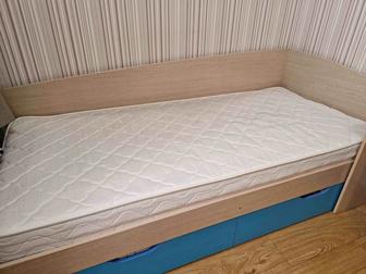 Продам кровати односпальные