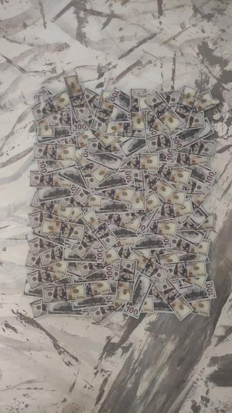 Картина из денег