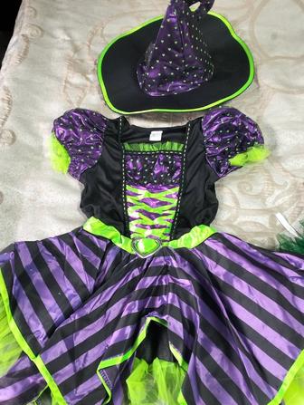 Костюм снегурочки, елки и многое другое