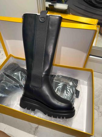 Сапоги длинные женские