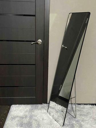 Зеркало напольное