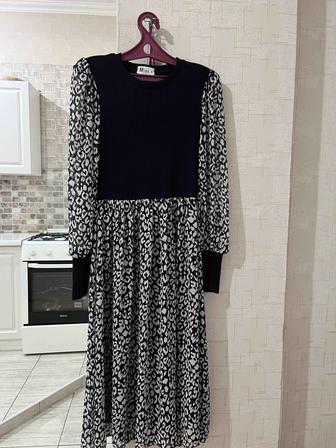 Платье женская