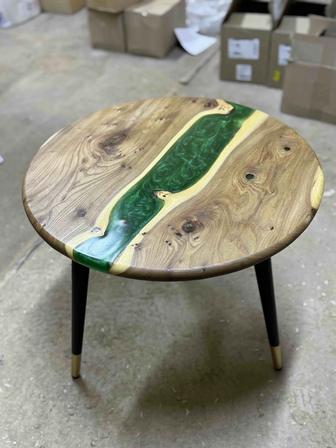 Журнальный столик