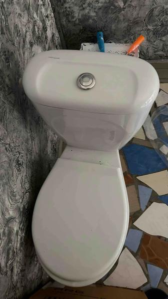 Продается унитаз