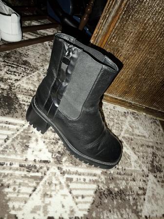 Женская обувь, сапоги