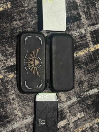 Продаю Nintendo Switch oled прошитый