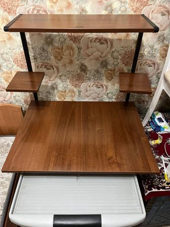 Компьютерлік үстел