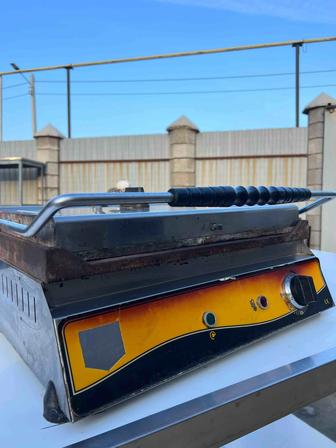 Тостер в хорошем состоянии