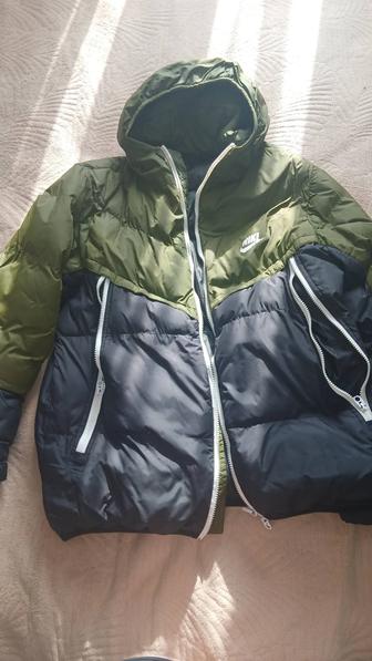 Продам куртку