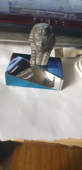 Продам настольный амулет Клеопатра