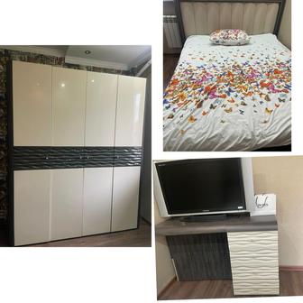 Продам спальный гарнитур
