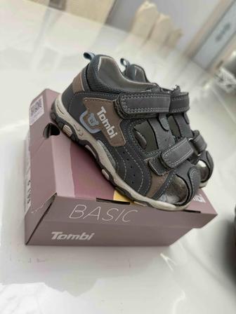 Сандали летние. 24 размер