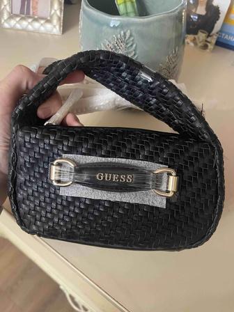 Сумка guess новая