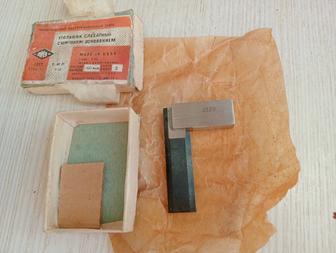 Угольник слесарный с широким основанием 1074г.СССР 60мл