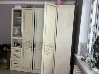 Продаю шкаф