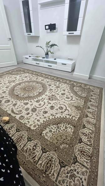 Продается Ковер отличного качества. Производство Иран. 2 на 3