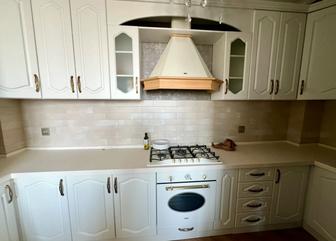 Продается Кухонный гарнитур