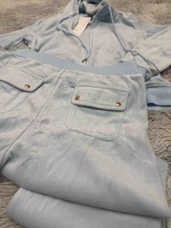 Вельветовая двойка.