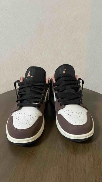 Air Jordan 1 Low Mocha 41 EUR / 8 US Идеальное состояние