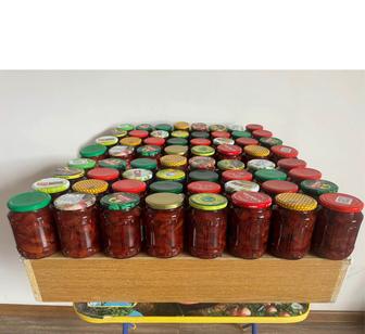 Продается домашнее ароматное мармеладное варенье из айвы с сочным лимоном.