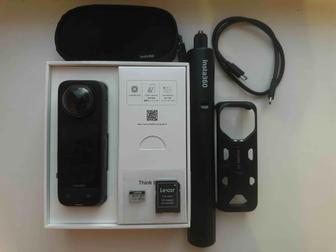 Insta360 камера для вау-контента Почти новая Полный комплект