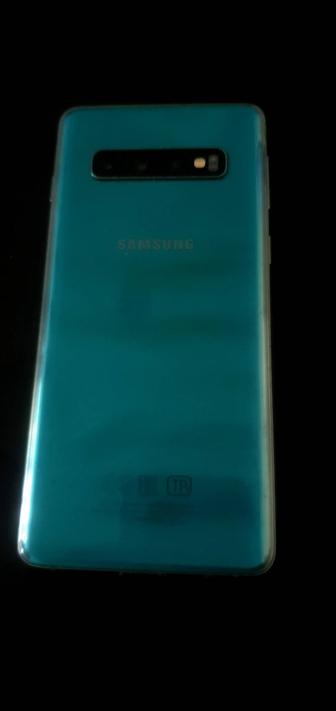 Samsung S10