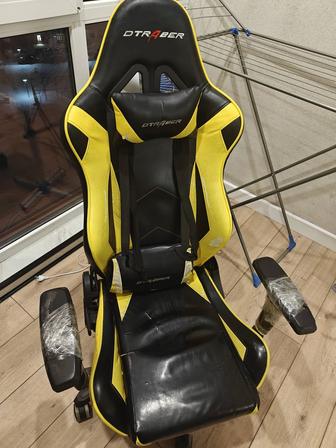 Продам игровой стул