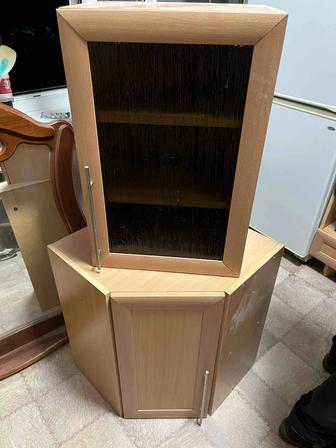 Продам шкафчики