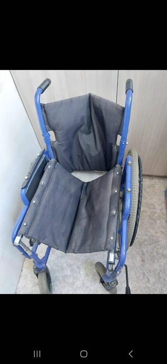 Коляска инвалидная продам