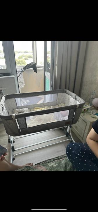 Продам манеж