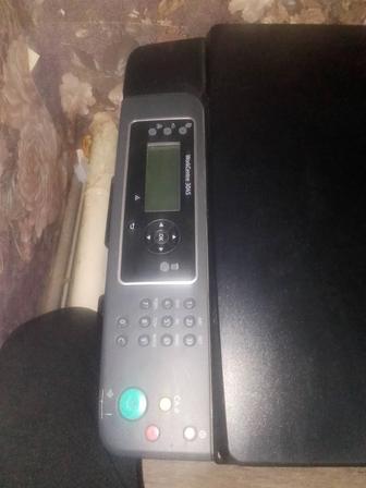 Продам б/у принтер срочно