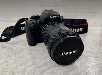 Зеркальный фотоаппарат Canon 550D EF-S 18-135 mm kit