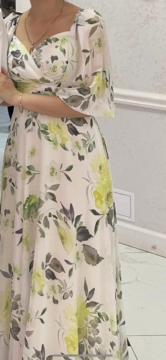 Продам платье