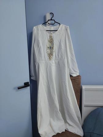 Продам платье в национальном стиле