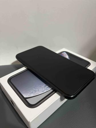 iPhone XR продается