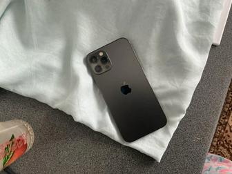 Продаю iPhone 12 pro