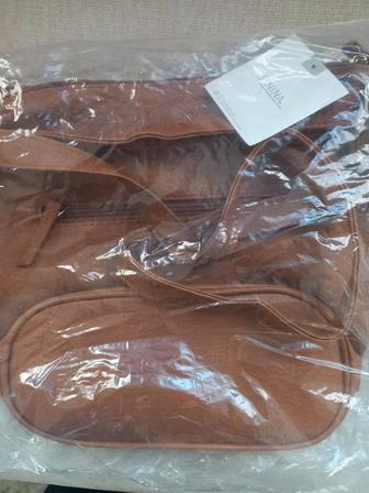 Новую немецкую сумку продам