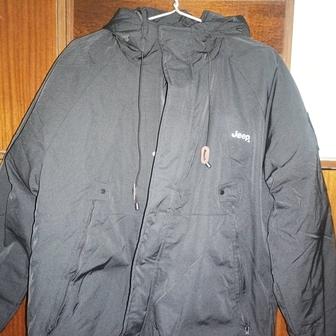 Продам мужскую куртку от бренда Jeep