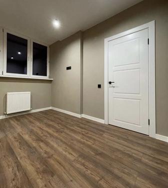 Укладка ламината установка плинтуса