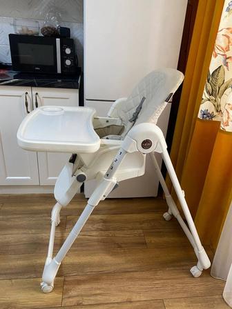 Детский стул для кормления