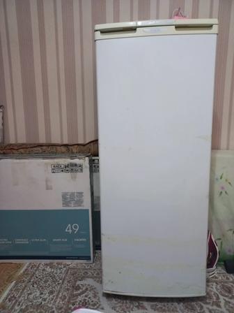 Продам холодильник ,,Бирюса